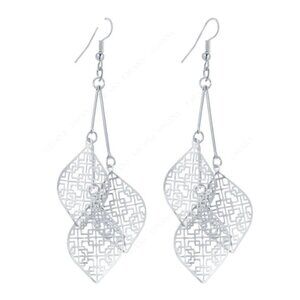 Jewelry earrings drop dangle white gold tone elegant new perfect condition